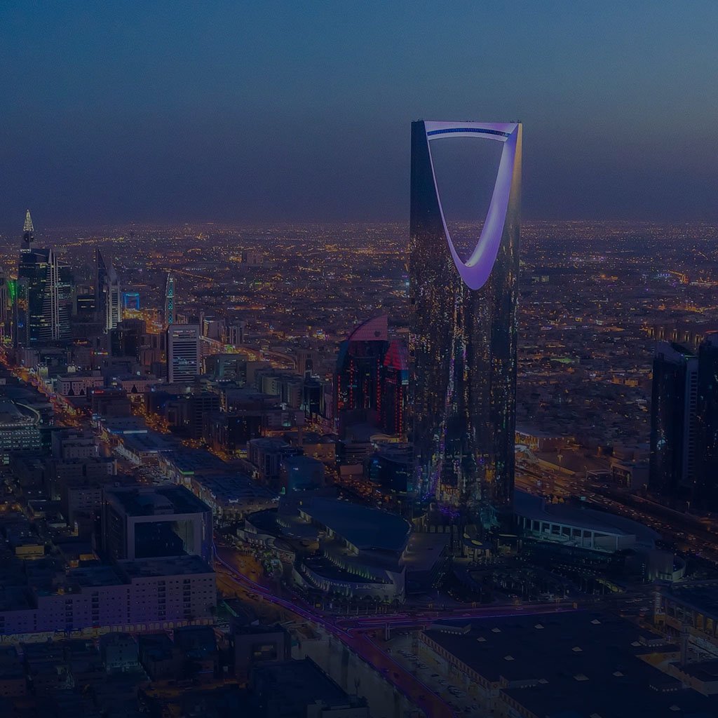 كيف تبني علامة تجارية رقمية قوية من الصفر؟ (Branding + وجود رقمي + تجربة المستخدم).